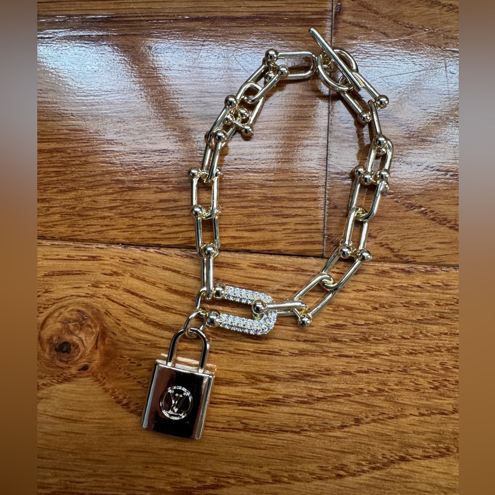 ❤️ Gold Plated Bracelet with Mini‎ LV Lock